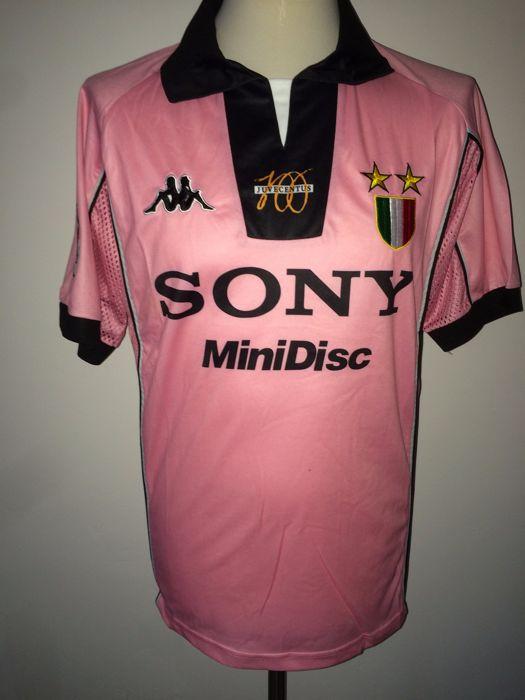 Zidane Juventus Pink 'Centenary' 1997/98 Away Shirt