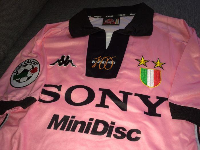 Zidane Juventus Pink 'Centenary' 1997/98 Away Shirt