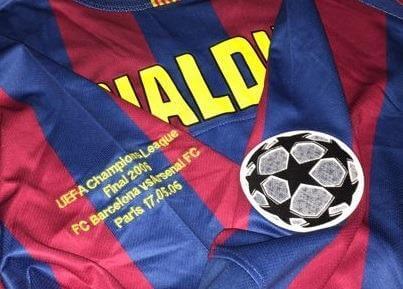 barcelona-ronaldinho-retro-trikot-2006-stoffstruktur-detail