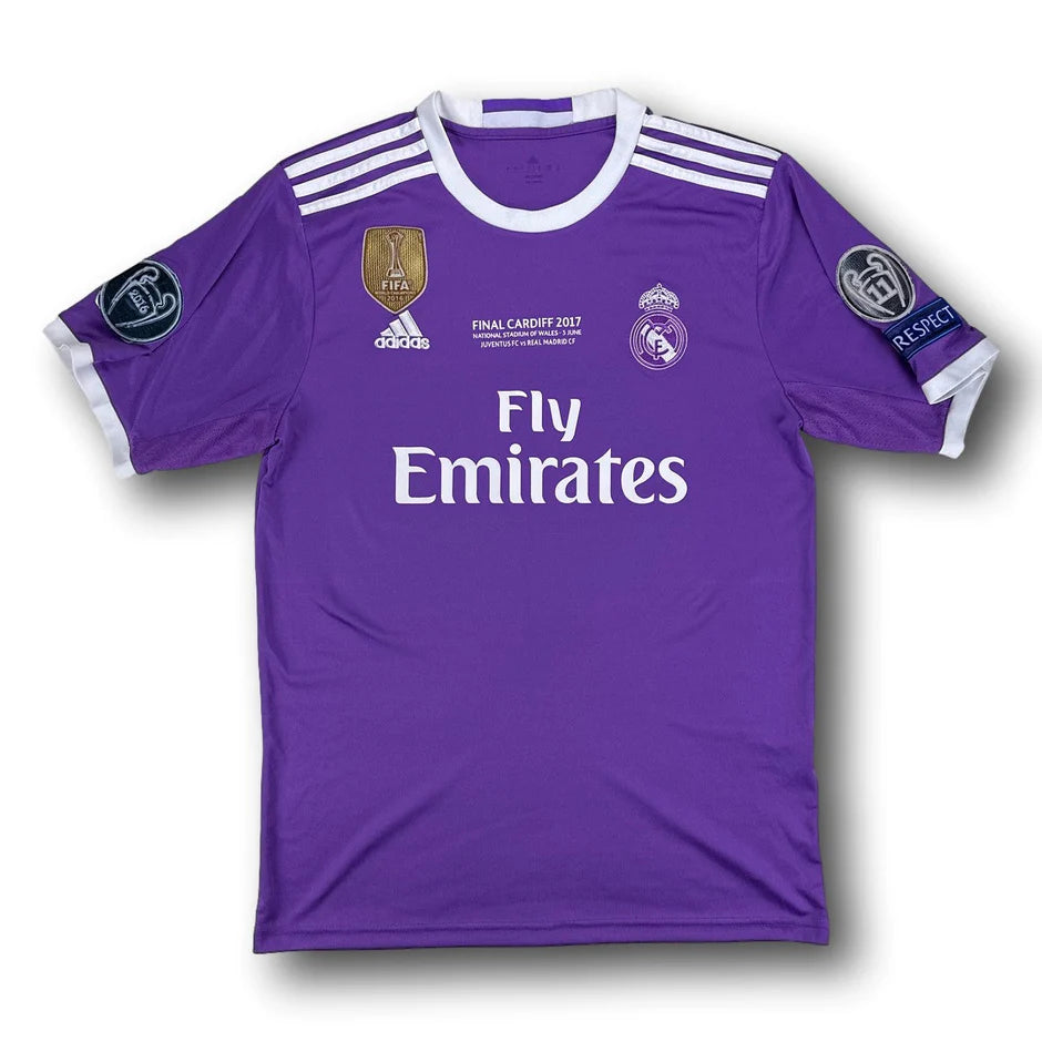 ronaldo-purple-jersey-real-madrid-2016-17-vorne