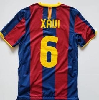 Xavi #6 – FC Barcelona Heimtrikot (Retro/Vintage)