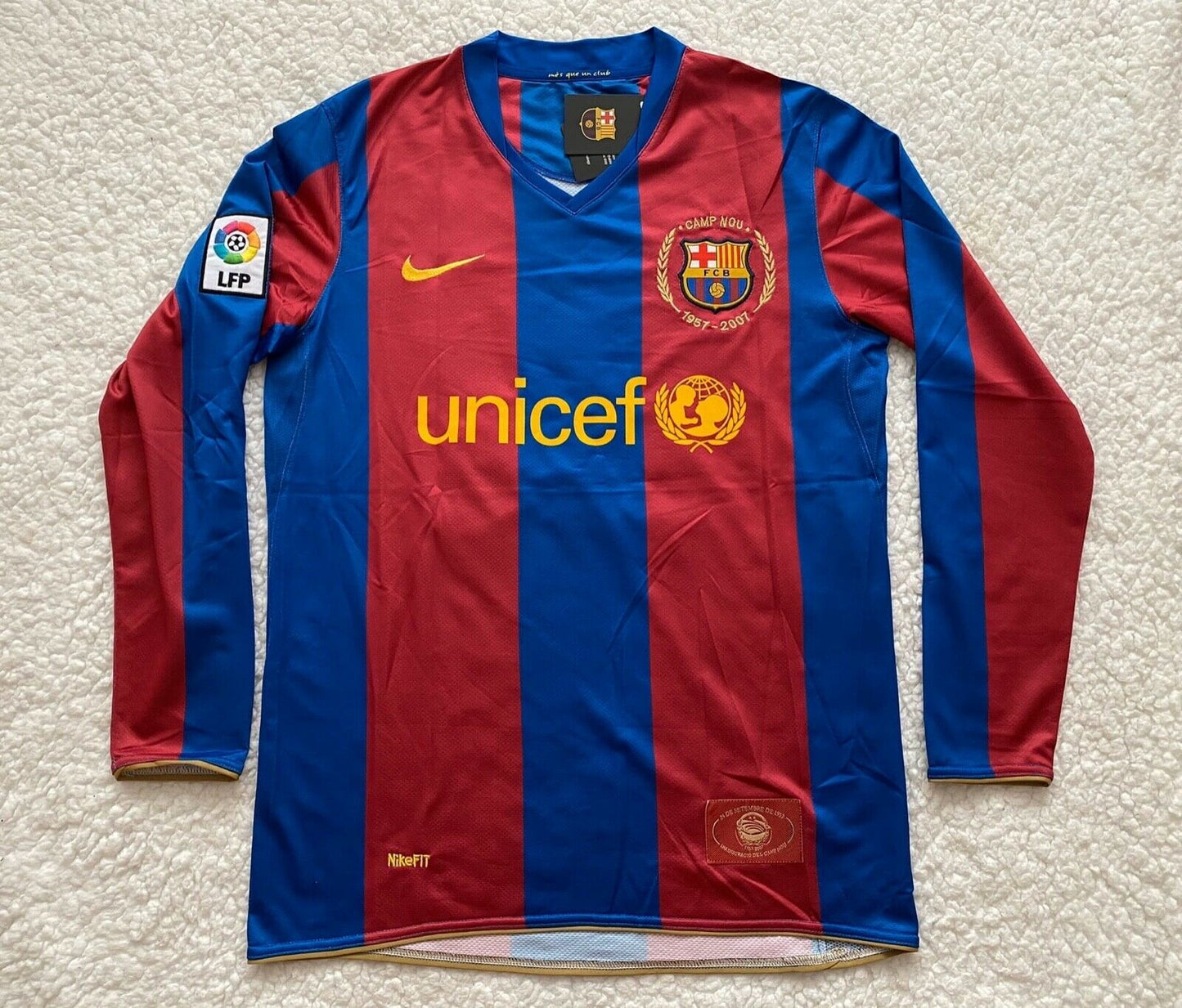 ronaldinho-10-barcelona-trikot-langarm-vorderseite